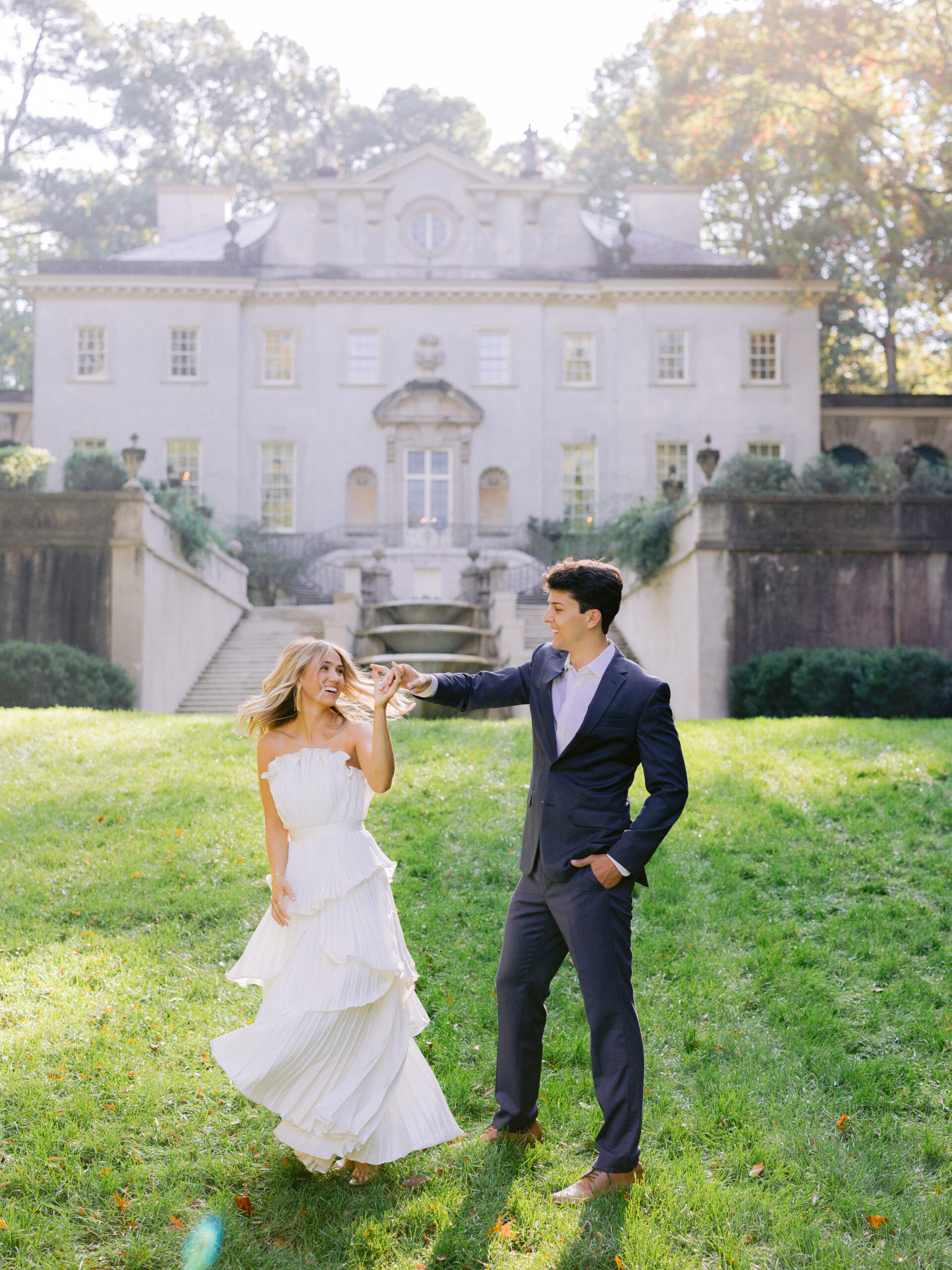 Swan House Engagement Photos