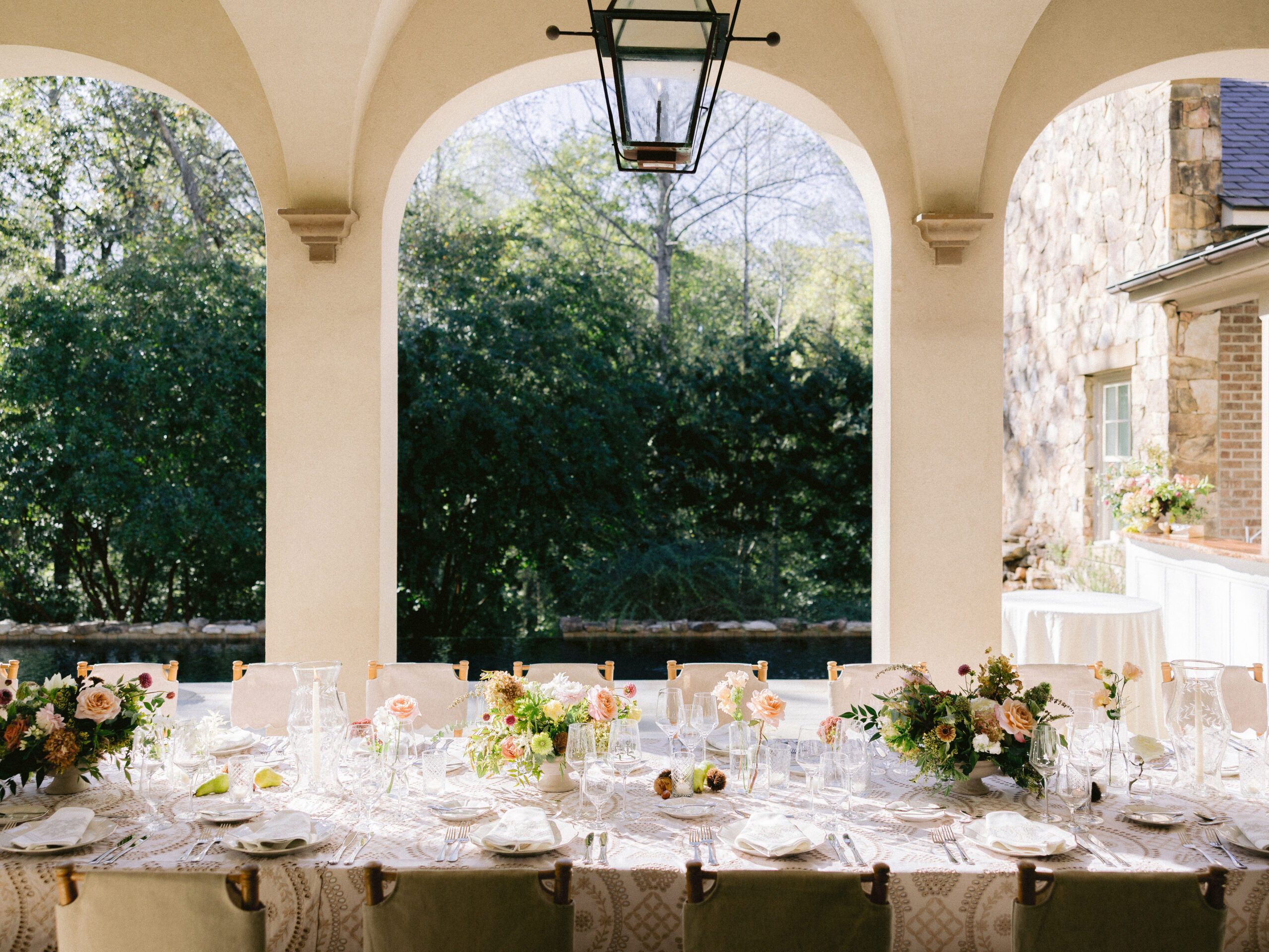 Private Estate Wedding reception table